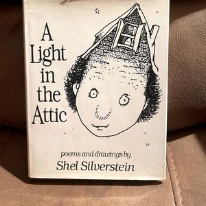 Shel Silverstein
A Light in the Attic